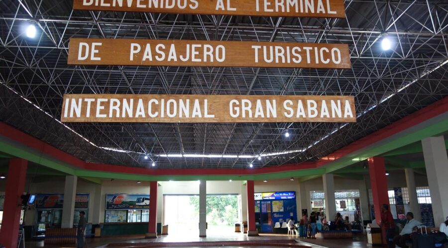 Terminal de pasajeron¡s de Santa Elena de Uairen